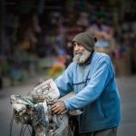 الأماكن أهلُها وعمارتها أرواحهم