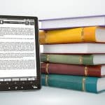 أن تظلم آخرين إذ تقرأ كتاباً!